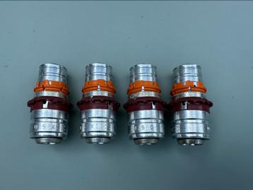 4X Uponor MLC persverloopsok 25-20 mm beschikbaar voor biedingen