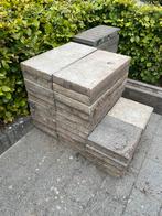 Tegels en Betonnen Opsluitbandjes, Ophalen, Gebruikt, Klinkers, Minder dan 5 m²