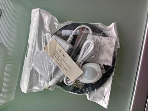 PIR bewegingssensor LED strip (nieuw), Huis en Inrichting, Lampen | Spots, Nieuw, Led, Ophalen