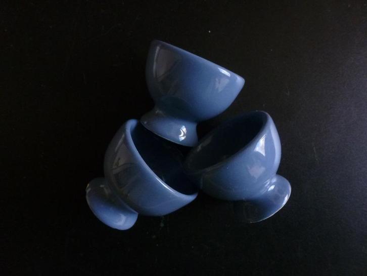 Eierdop (blauw). 3X, Huis en Inrichting, Keuken | Keukenbenodigdheden, Nieuw, Verzenden