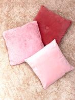 Set van 3 Roze Kussens, Ophalen of Verzenden, Zo goed als nieuw, Roze, Vierkant