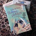 Blauwe plekken - Anke de Vries - hardcover - klassieker, Ophalen of Verzenden, Zo goed als nieuw, Anke de Vries, Fictie