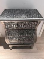 Mooi kastje met lades, Huis en Inrichting, Kasten | Dressoirs, Minder dan 50 cm, Gebruikt, Ophalen of Verzenden, Metaal