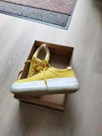 Gele damessneakers 39, Kleding | Dames, Schoenen, Geel, Ophalen of Verzenden, 2 bizzy, Sneakers of Gympen