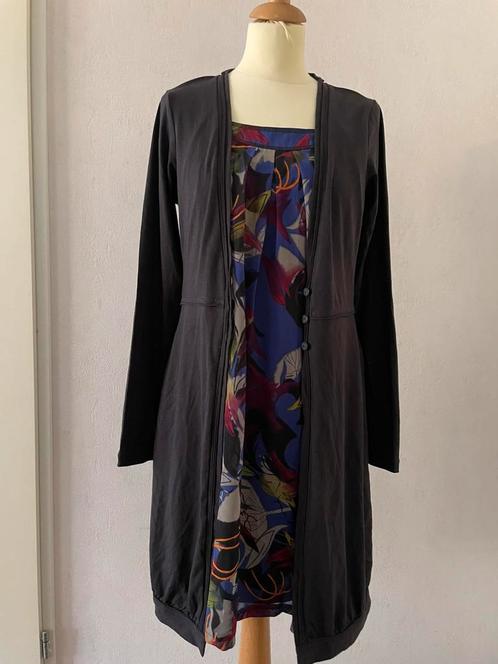 Elegante Sandwich jurk paars motief en donkerbruin, maat M, Kleding | Dames, Jurken, Zo goed als nieuw, Paars, Knielengte, Ophalen of Verzenden