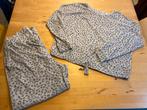 Lekkere zachte pyjama huispak grijs print maat l, Ophalen of Verzenden, Zo goed als nieuw, Maat 38/40 (M)
