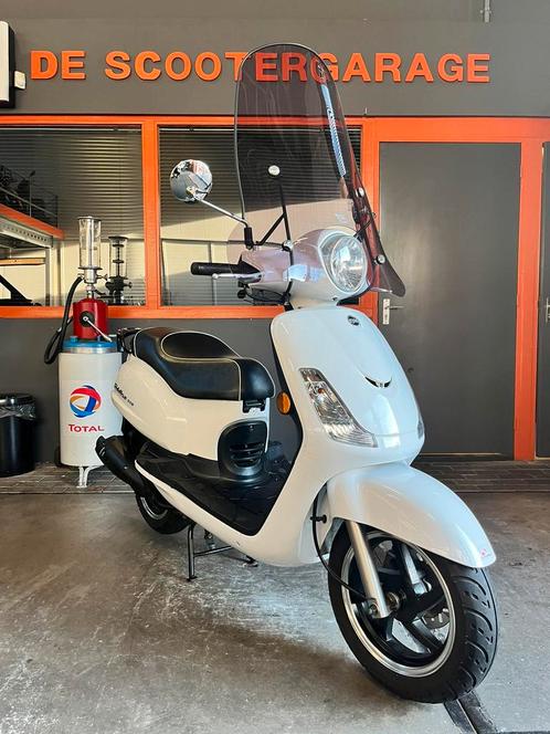 Sym fiddle 2 2018 25km of 45km 4takt, Fietsen en Brommers, Scooters | SYM, Gebruikt, Fiddle, Benzine, Ophalen