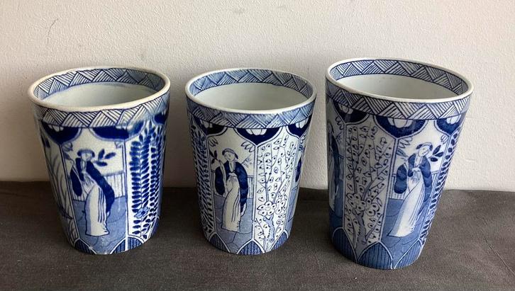 Bekers decor Lange Lijs van fabriek Petrus Regout, Antiek en Kunst, Antiek | Servies los, Ophalen of Verzenden
