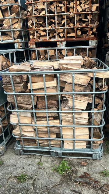 Droog haardhout / brandhout eik en beuk beschikbaar voor biedingen