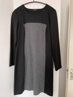 OPUS, JURK, MAAT 42 ZWART MET GRIJS. ZGAN, Kleding | Dames, Jurken, Zwart, Maat 42/44 (L), Ophalen of Verzenden, Zo goed als nieuw
