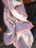 Vintage wollen deken 180x220, Huis en Inrichting, Woonaccessoires | Plaids en Woondekens, Ophalen of Verzenden, Zo goed als nieuw