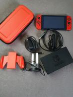 Nintendo Switch - Red Mario Editie, Online, 2 spelers, Ophalen of Verzenden, Zo goed als nieuw
