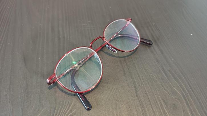 MOET WEG Ace & Tate Neil Rouge Bril op Sterkte R-0,75 L-1,25, Sieraden, Tassen en Uiterlijk, Zonnebrillen en Brillen | Dames, Nieuw