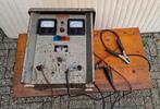 Oude 12/24 volt acculader, Ophalen of Verzenden, Gebruikt