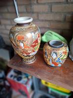 Twee Japanse vazen, Ophalen of Verzenden