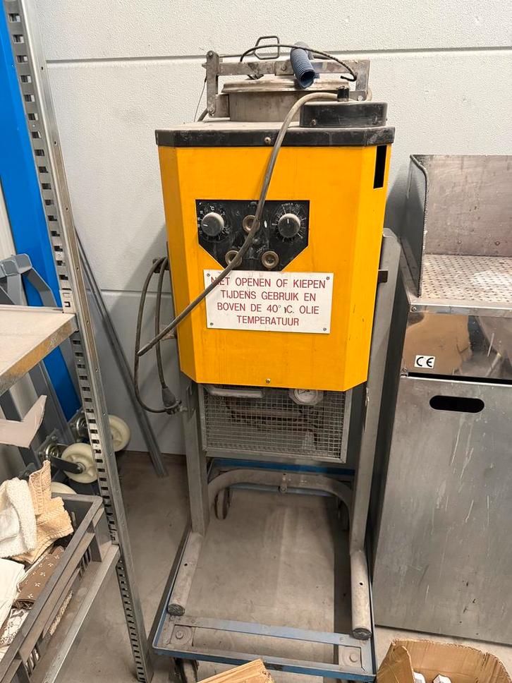 Thinner regenereer apparaat destilleer apparaat, Auto diversen, Autogereedschap, Gebruikt, Ophalen