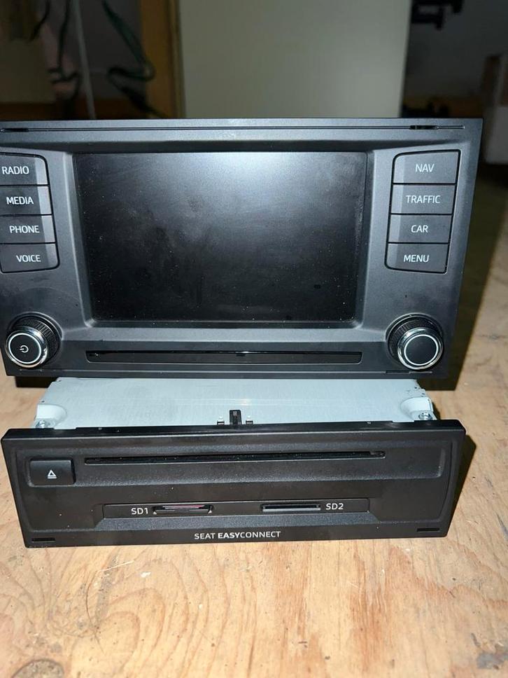 Seat leon 5f MIB1 Scherm & besturing, Auto diversen, Autonavigatie, Zo goed als nieuw, Ophalen of Verzenden