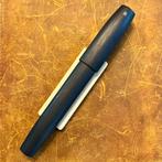 Ryan Krusac Legend L16 - Ebony + labradorite, Ophalen of Verzenden, Zo goed als nieuw, Vulpen, Overige merken