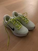 Nike sportschoenen, Sport en Fitness, Loopsport en Atletiek, Ophalen of Verzenden, Zo goed als nieuw, Hardloopschoenen, Nike