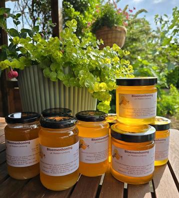 verse honing van eigen bijen beschikbaar voor biedingen