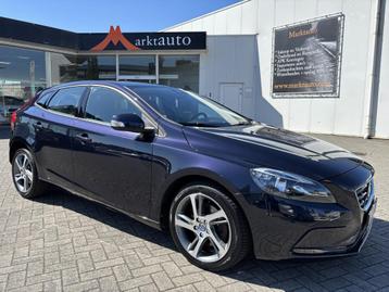 Volvo V40 2.0 T2 Navi Cruise Bluetooth Parkeersensoren beschikbaar voor biedingen