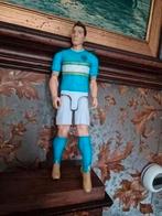 beweegbare pop mattel voetballer Messi 30 cm, Verzamelen, Poppetjes en Figuurtjes, Ophalen of Verzenden, Zo goed als nieuw