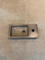 Betonnen Wastafel - Stijlvol en Modern!, Doe-het-zelf en Verbouw, Sanitair, Ophalen of Verzenden, Zo goed als nieuw, Wastafel