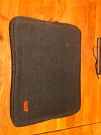 Laptophoes 17 inch - Zo goed als nieuw, Computers en Software, Laptophoezen, Ophalen, 17 inch of meer, Zo goed als nieuw