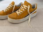 Okergele sneakers, Kleding | Dames, Schoenen, Guts & Gusto, Geel, Ophalen of Verzenden, Sneakers of Gympen