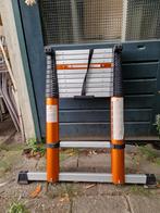 Uitschuifbare ladder, Doe-het-zelf en Verbouw, Ladders en Trappen, Ophalen, Zo goed als nieuw