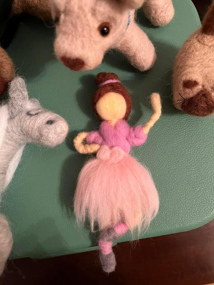 Ballerina, wolvilt, Verzamelen, Poppetjes en Figuurtjes, Zo goed als nieuw, Ophalen