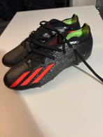 Nieuwe adidas  voetbalschoenen mt 42, Ophalen of Verzenden, Nieuw, Schoenen