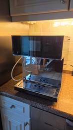 Miele CM7550 Koffiemachine - Espresso apparaat, Gebruikt, Espresso apparaat, Koffiebonen, Ophalen of Verzenden