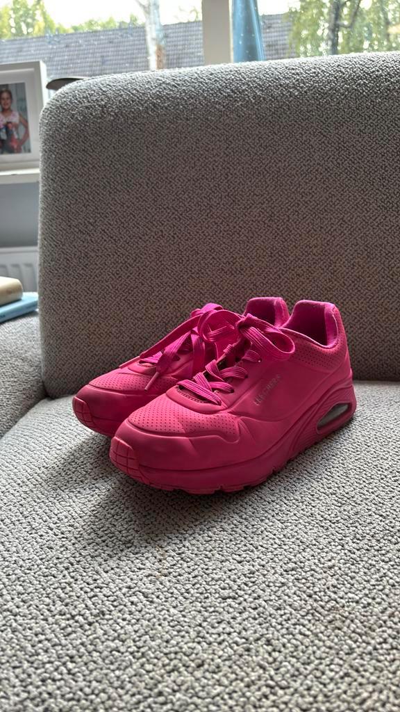 Felroze skechers Los Angeles, Kinderen en Baby's, Kinderkleding | Schoenen en Sokken, Gebruikt, Schoenen, Meisje, Ophalen of Verzenden