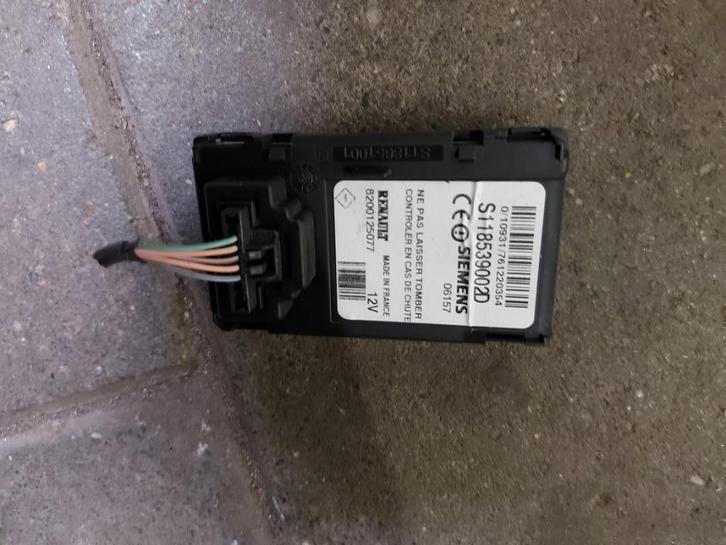 Kaart / houder lezer Grand Scenic 2006, Auto diversen, Overige Auto diversen, Ophalen of Verzenden