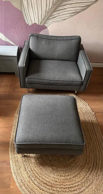 Loveseat met hocker (Loods 5)