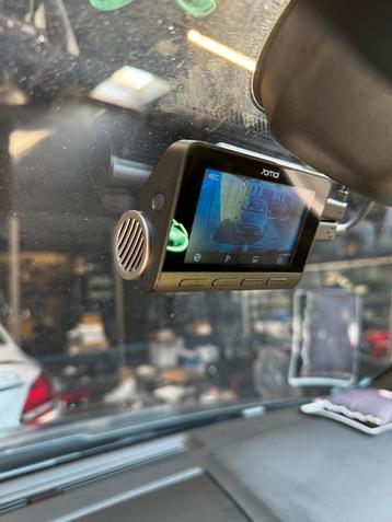 Dashcam installatie voor en achter beschikbaar voor biedingen