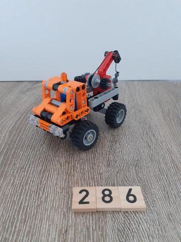 Lego Technic Mini Tow Truck 9390