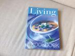 Living vegetarisch kookboek met heel veel recepten, Vegetarisch, Ophalen of Verzenden, Zo goed als nieuw