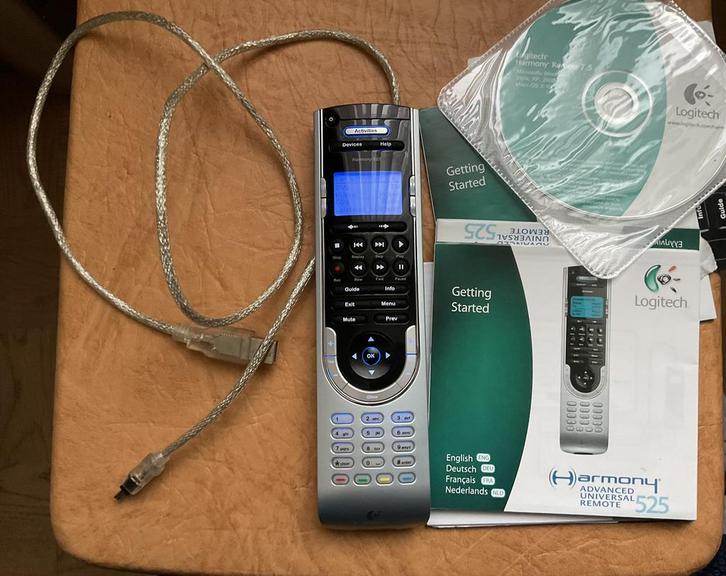 🔥 Logitech Harmony Afstandsbediening - Complete set 🔥, Audio, Tv en Foto, Afstandsbedieningen, Zo goed als nieuw, Ophalen of Verzenden