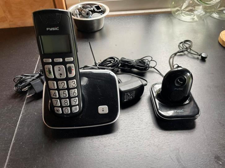 Fysic FX-7000 DECT Telefoon incl alarmknop, Telecommunicatie, Vaste telefoons | Handsets en Draadloos, Gebruikt, 2 handsets, Ophalen