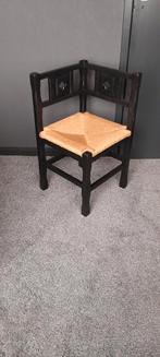 Oud stoeltje bieden, Ophalen of Verzenden