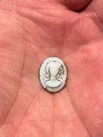 Bodemvondst camee steen, Ophalen of Verzenden