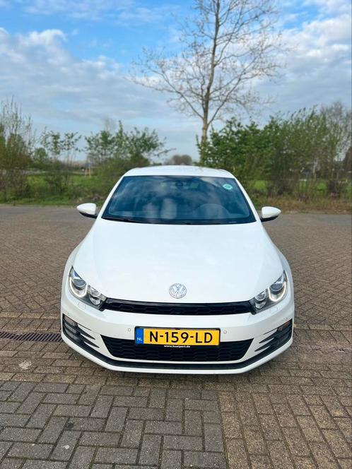 Volkswagen Scirocco 1.4 TSI 92KW 2015 Wit, Auto's, Volkswagen, Particulier, Scirocco, ABS, Airbags, Airconditioning, Bluetooth