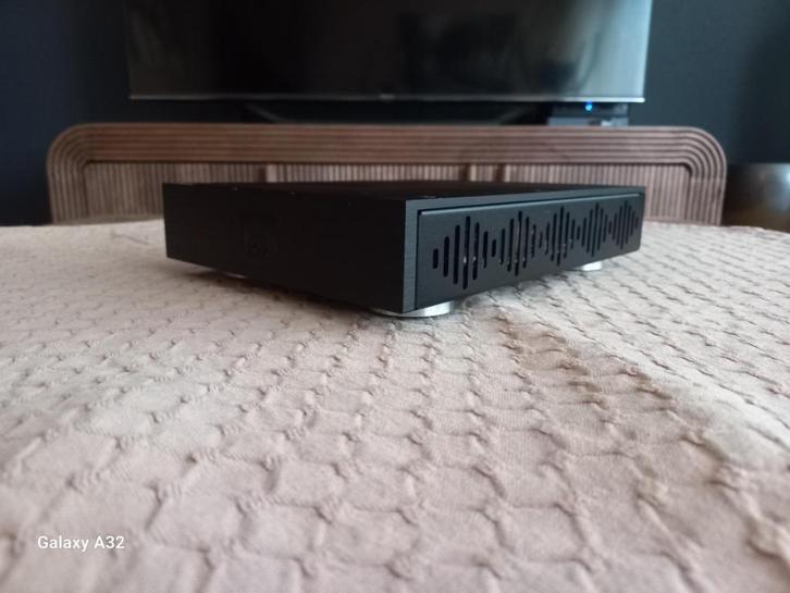 XTZ Edge A2-300 eindversterker (IcePower Class D), Audio, Tv en Foto, Versterkers en Receivers, Zo goed als nieuw, Stereo, 120 watt of meer