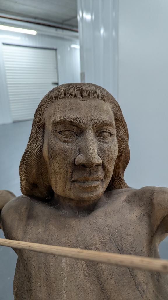 Centaur van teakhout, Ophalen