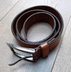 Te koop: Bruine leren riem, cowboy belt! MT: 95, 95 tot 105 cm, Ophalen of Verzenden, Zo goed als nieuw, Riem of Ceintuur