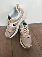 Nieuwe dames sneakers maat 37, Beige, Nieuw, Ophalen of Verzenden, Sneakers of Gympen