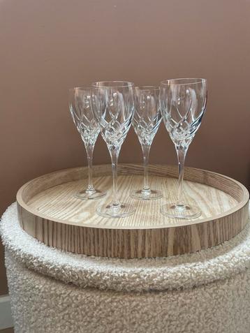 4 Kristallen Port Glazen beschikbaar voor biedingen