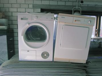 EEN  WASDROGER beschikbaar voor biedingen